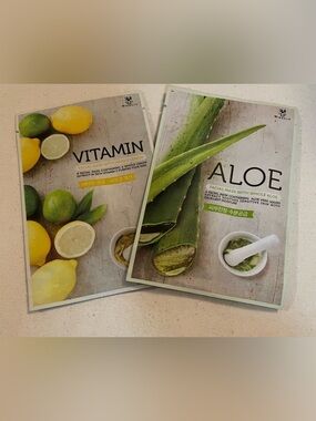 Aloe and Vitamin Facial Mask Set